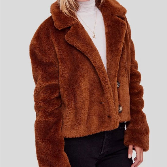 Free People Jackets & Blazers - FREE PEOPLE 'Mena' faux fur jacket